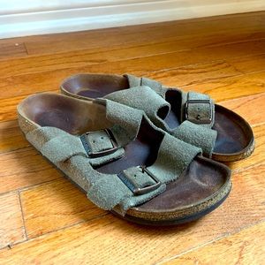 Birkenstocks Sandals (Olive Green) (Size 36 EU/5.5 US)